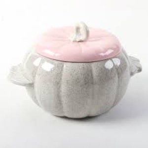 Hoenig of California Pumpkin Bowl with Lid